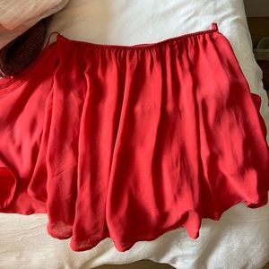 Cute off shoulder flowy top